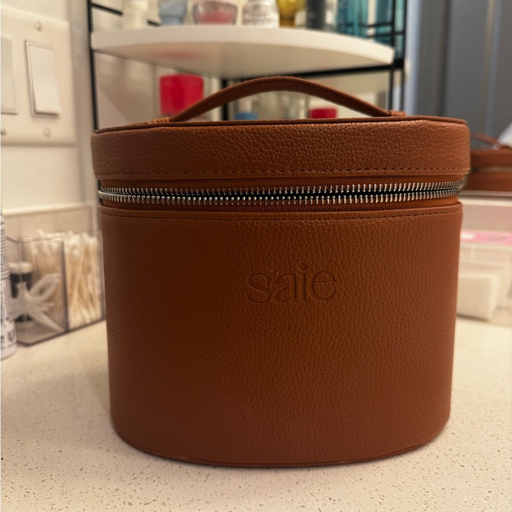 Saie Limited Brown Cosmetic Case